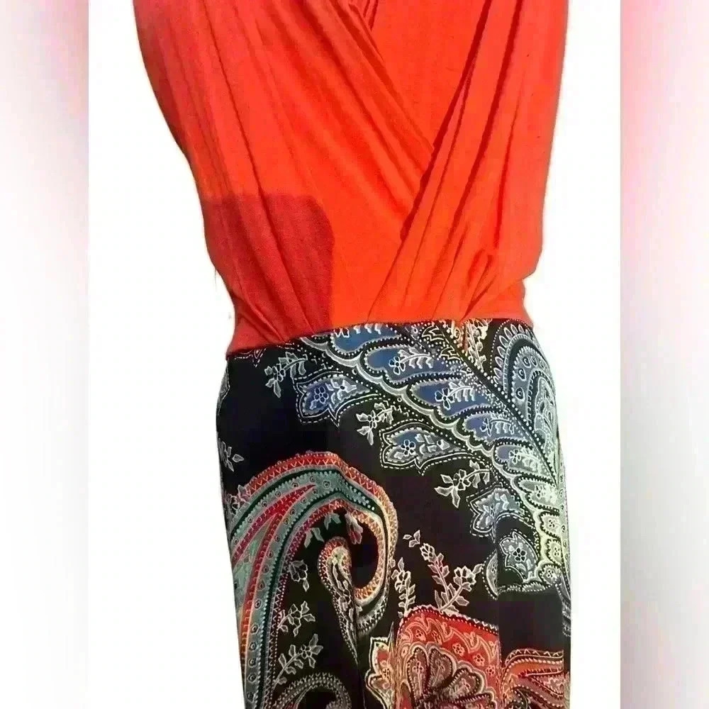 Gorgeous Sleeveless Maxi Dress in Coral and Paisley - Picture 8 of 14